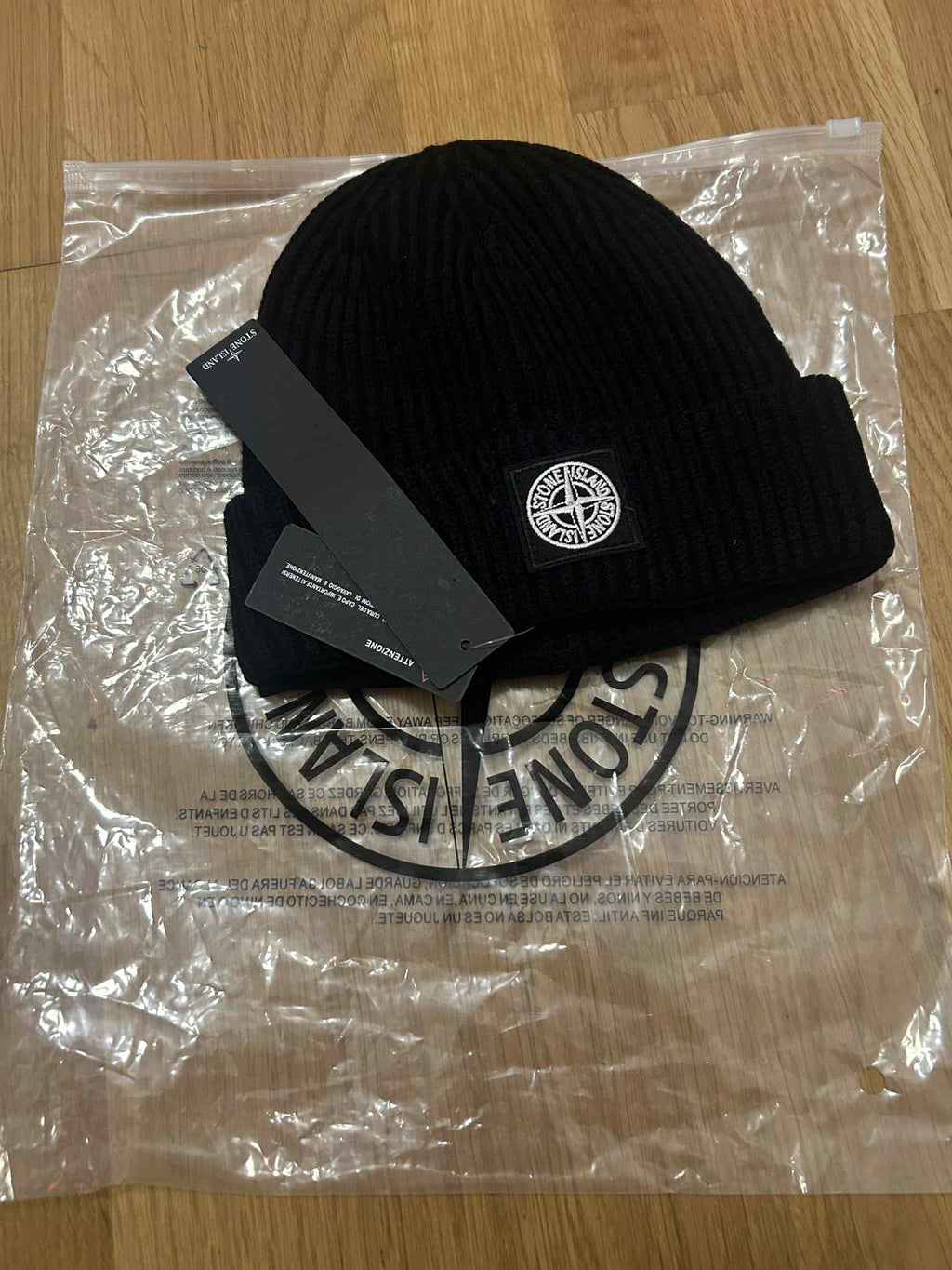 Stone Island stiliaus žieminė kepurė